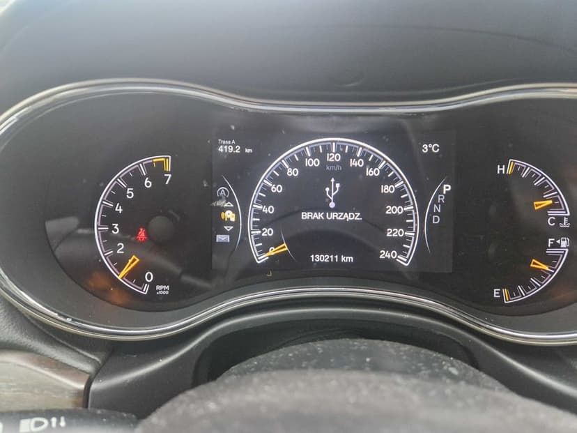 Konwersja Jeep Grand Cherokee WK2 WL USA kodowanie świateł język polsk