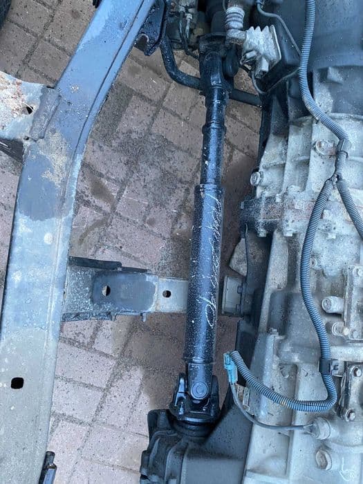 Toyota land cruiser 90 1KD 30D4D wał przedni lub tylni manual