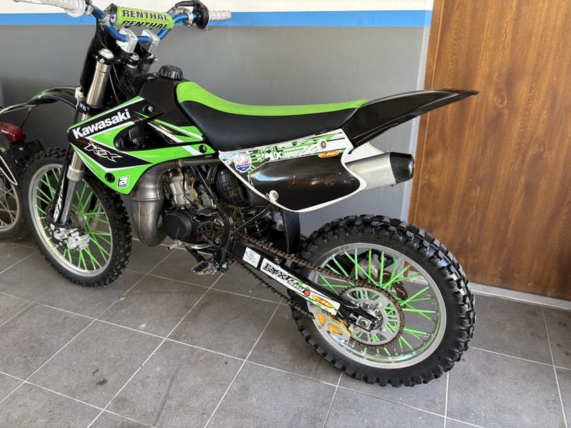 Kawasaki kx 85 kx 65 cross