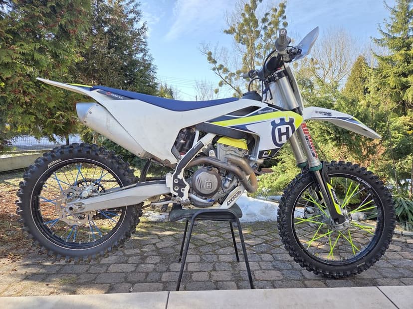 Cross Husqvarna FC 350 z roku 2017