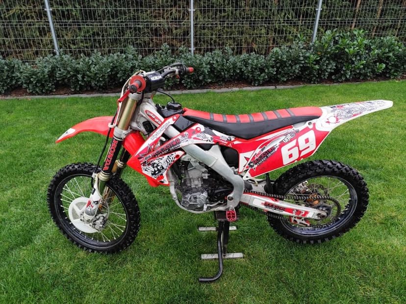 Honda crf 250 cross