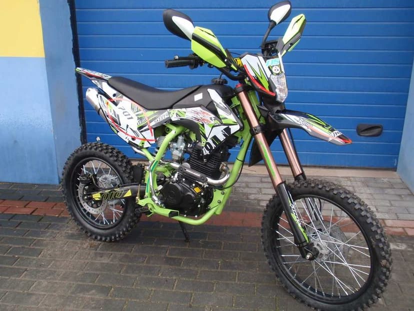 Cross 250,300  / Defender, KXD, Xmotos, ,asix /Siedlce-Janowska 32