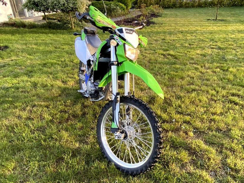 Kawasaki KLX250 2016