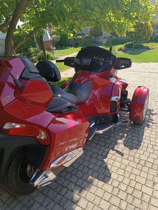 CAN-AM Spyder Bąbardier