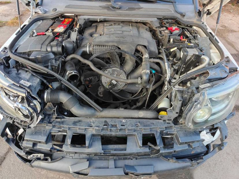 Land Rover Discovery IV 3.0 D 2014 r