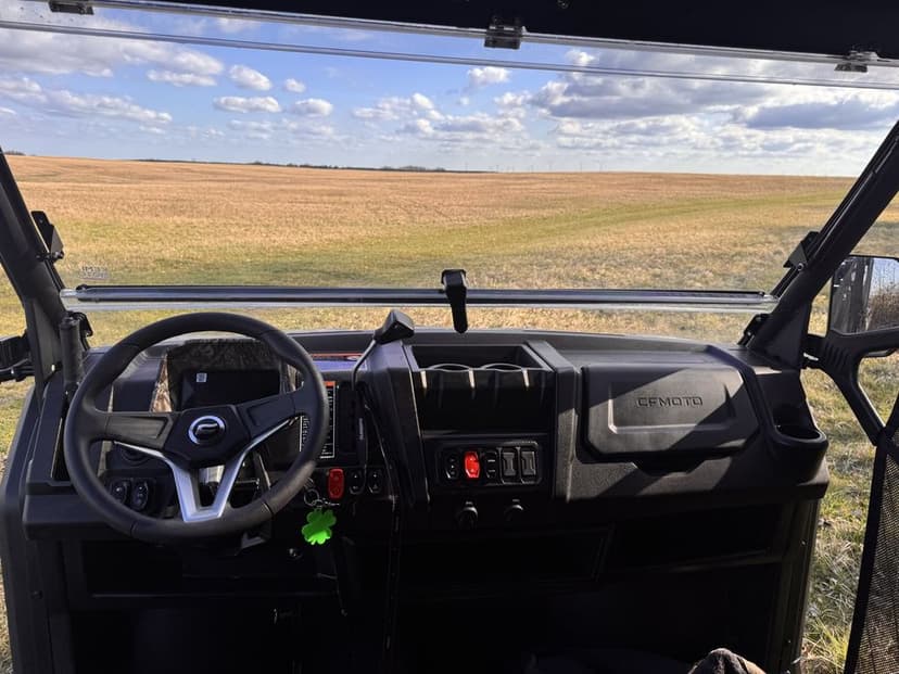 Uforce 1000 xl sprzedam lub odstapie leasing ( bez odstepnego)