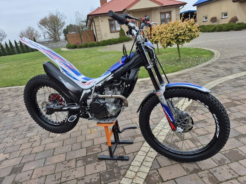 Trial Honda Montesa cota 301 4rt My 2024r 4T Gas Gas Sherco TRS Beta