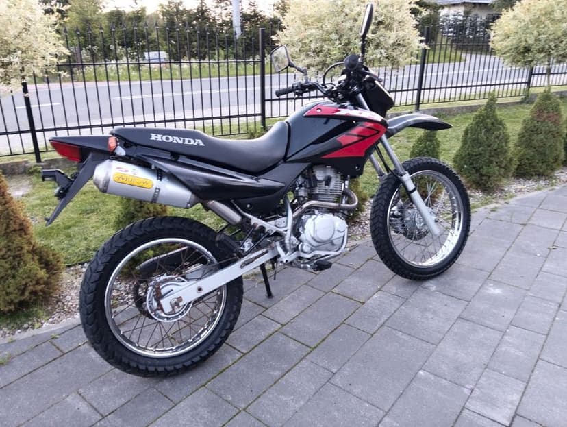 Honda XR 125 wydech ARROW kat A1/B z Niemiec Transport