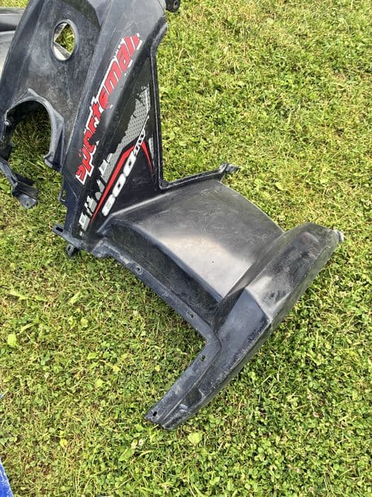 Polaris Sportsman błotniki plastiki komplet