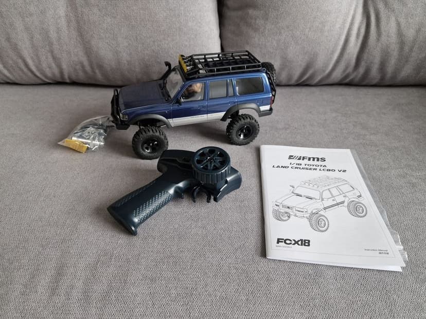 Nowy Model RC FMS FCX18 LC80 Toyota Land Cruiser V2