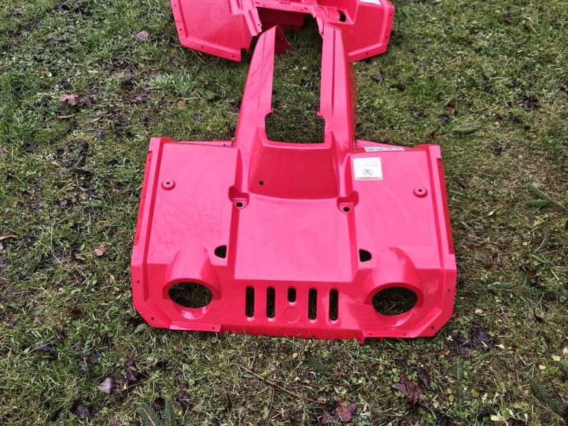 Plastiki Owiewki Yamaha Grizzly 600 YFM 600 Plastics nowe