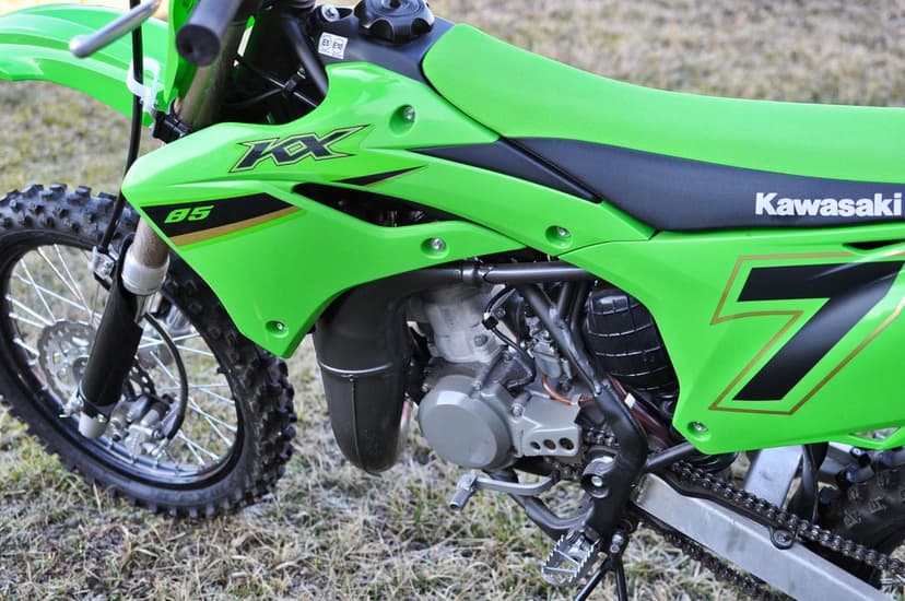 Kawasaki KX 85 / Jak nowy / 11 Mth / 2023 rok