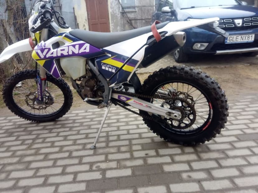 Husqvarna fe250 rok 2022