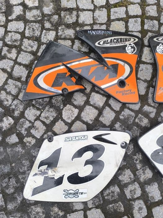 KTM EXC 200 * 00-05 Plastiki Owiewki Boczki Ogon Zestaw
