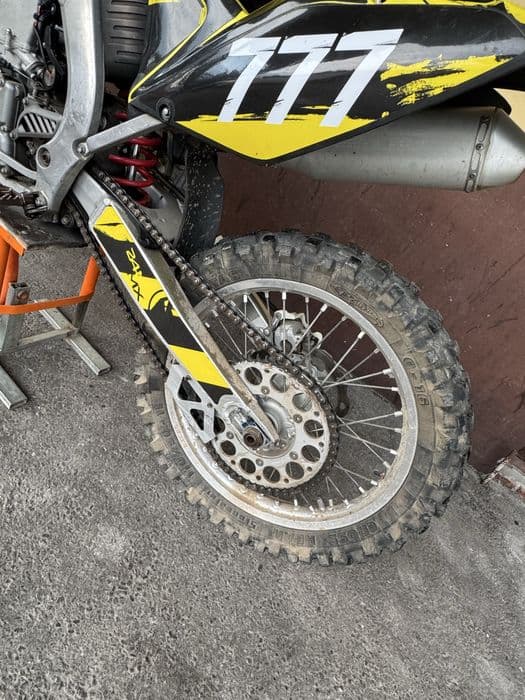 Suzuki rmz 250 wtrysk rok 2012