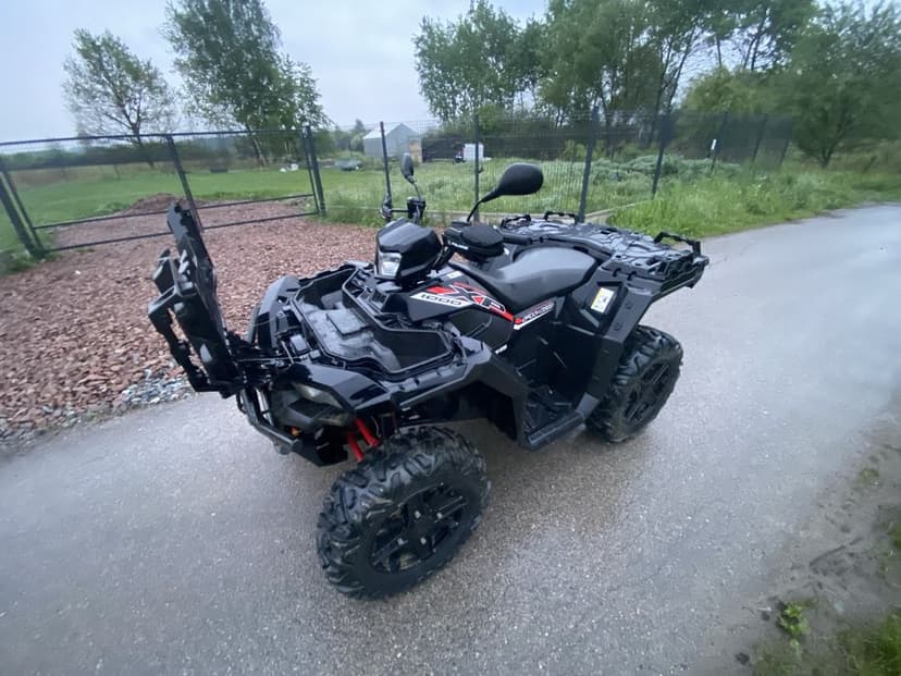 Bagażnik tył schowek przód maska pokrywa plastiki obudowy owiewki siedzenie kanapa licznik stopień lewy prawy podstopnica Polaris 1000 xp sportsman