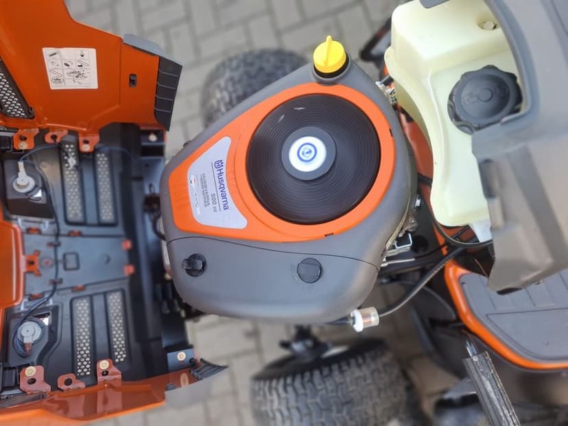 Traktorek kosiarka Husqvarna TC138 Briggs&Stratton/ pompa oleju