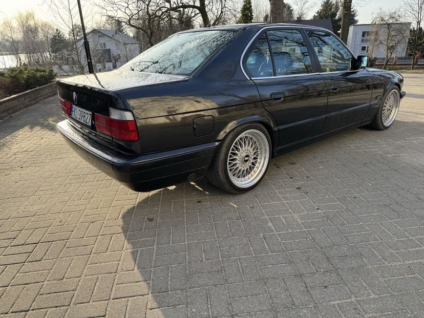 Bmw e34 seria 5 3.0 godna uwagi.