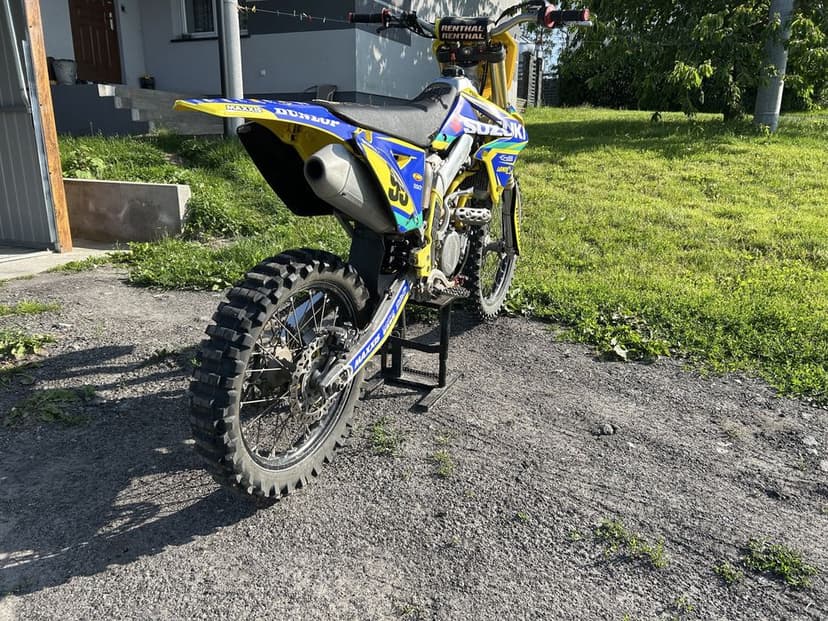 Suzuki suzuki rmz 250
