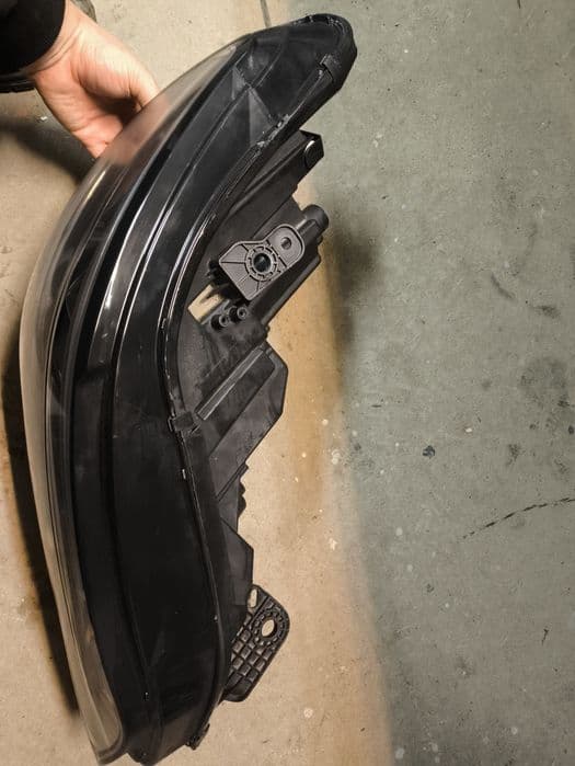 Jeep Cherokee KL Lift Reflektor prawy przedni