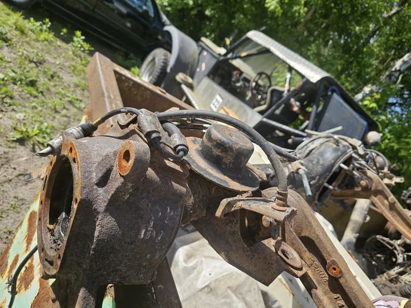 Nissan Patrol Y61 przedni most pochta