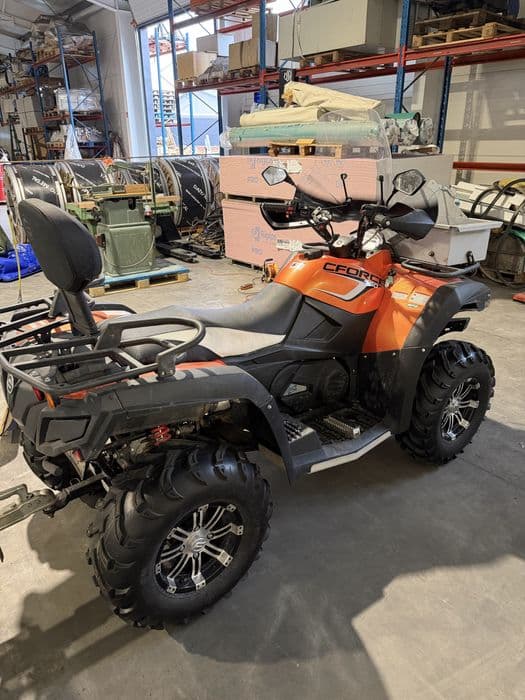 Sprzedan Quada CFMOTO 550  CCFORCE 550z wywrtka i osprzetem