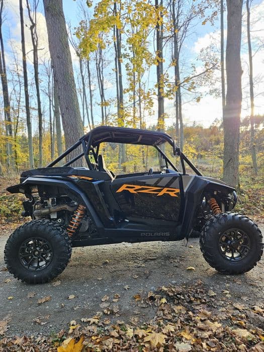 Polaris RZR XP1000 SPORT FV