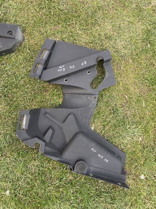 Nadkole lewe prawe osłona chłodnicy lewa prawa can am outlander 650 g2