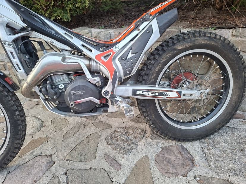 Beta Evo Factory 290 2t  wersja limitowana  stan bardzo dobry