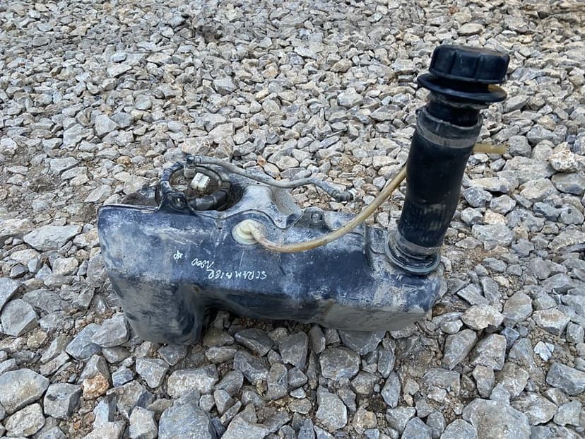 Zbiornik paliwa Pompa paliwa korek scrambler 1000 sportsman 850