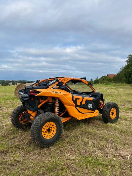 Can am maverick x3 turbo xrc