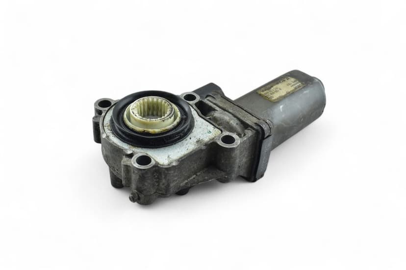 Silniczek Reduktora LAND ROVER DISCOVERY III L320 3.6 TDV8 0130008508