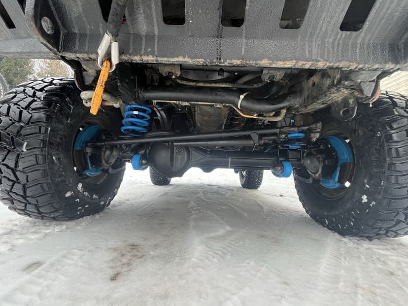 Nissan patrol y61 2.8