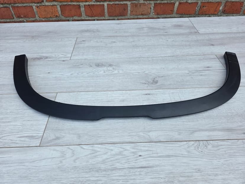 listwa błotnika przód lewa land rover defender l663 ii l8b2-16a075-a