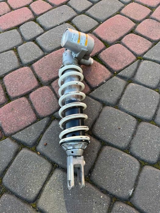 amortyzator zawieszenie tyl tylne kiwak Kawasaki kfx 450 r 08-14