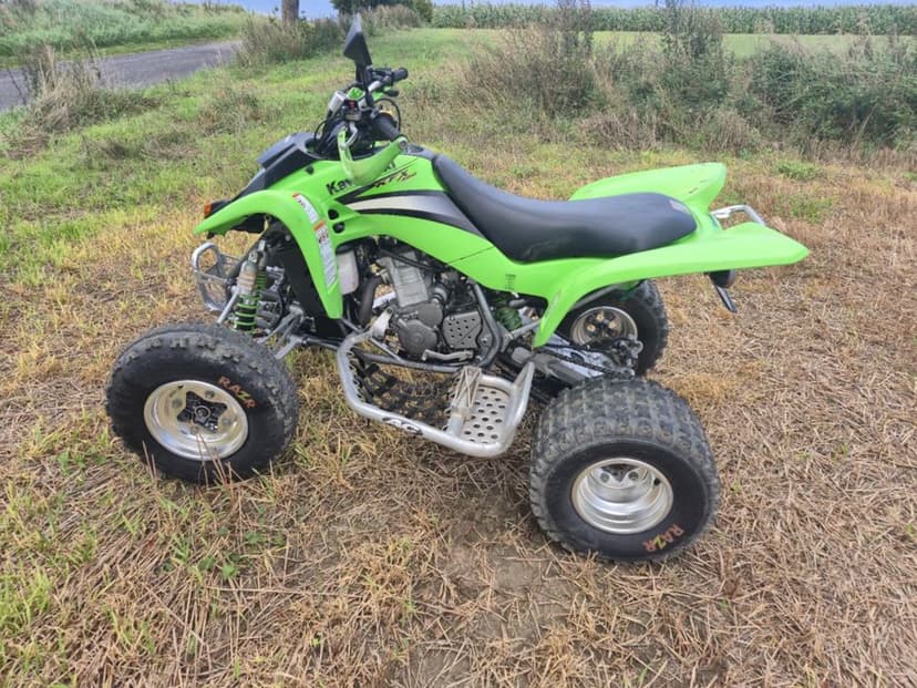 Sprzedam KFX 400 (LTZ) z dokumentami