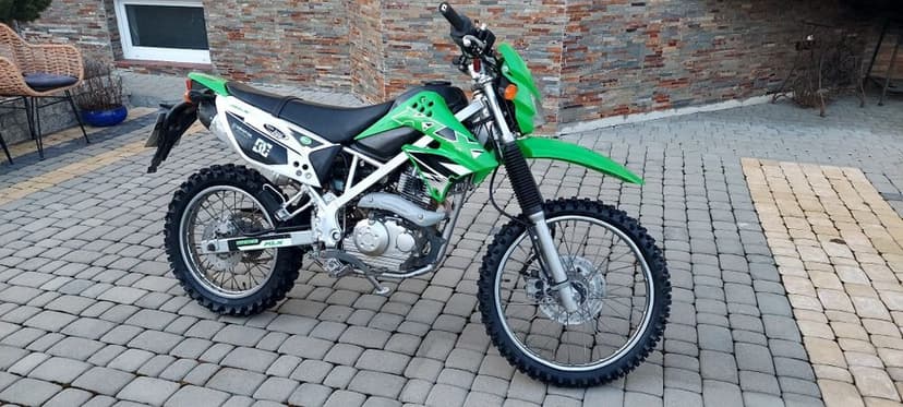 Kawasaki KLX 125 - zarejestrowany, ubezpieczony, Kat.B