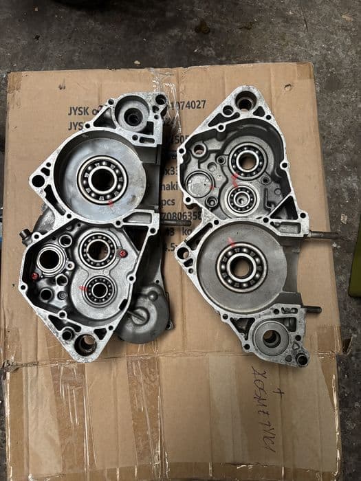 Suzuki rm 250 silnik lagi wal cylinder glowica skrzynia kartery zacisk