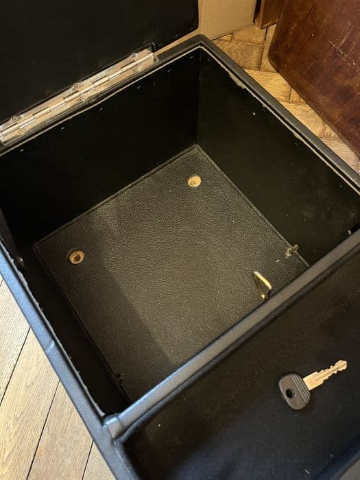 Cubby box Land Rover Defender 90/110 2 kluczyki konsola  środkowa