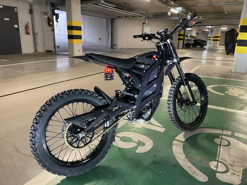 Nowy Ventus One Plus V1+ 28kW 130km/h E-bike pogromca Surron Talaria