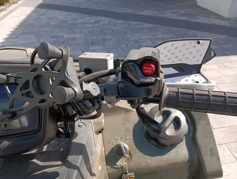 Suzuki Kingquad 750 , przebieg 210 km HIT CENA