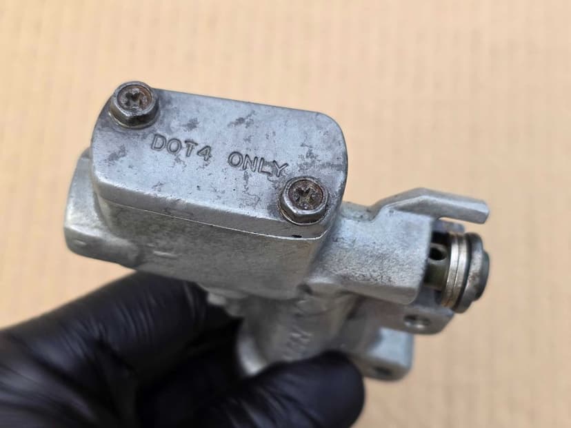 Tył tylna pompa hamulcowa Suzuki RM 125 / 250 r. 04-08 OEM