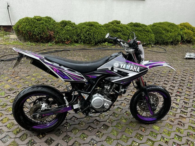 Yamaha wr 125 x supermoto