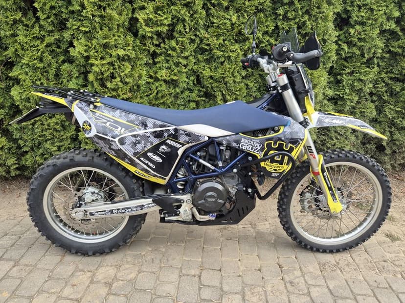 Husqvarna 701 enduro ktm gasgas
