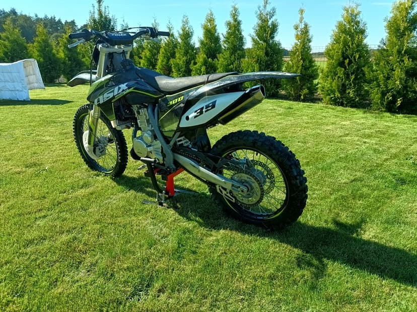 Cross Asix 300cm  XB39 stan bdb