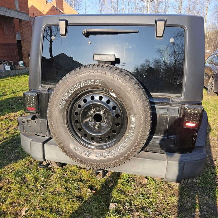 Jeep Wrangler 2015 uszkodzony