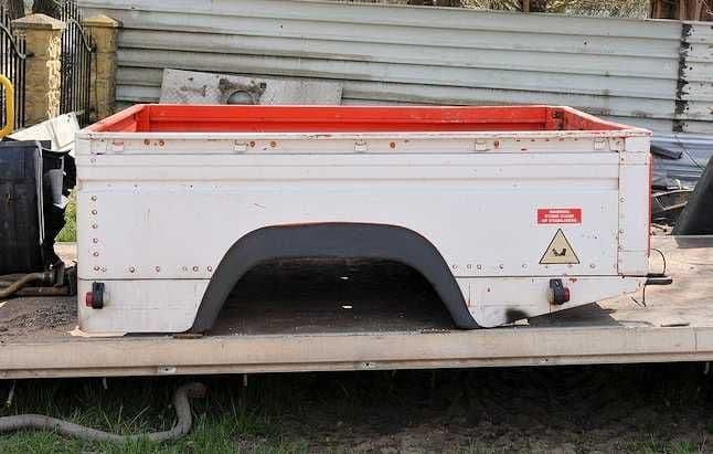 Paka Land Rover Defender Pickup