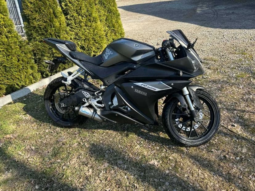 Yamaha YZF R125 16r * Lift * ABS * Leo Vince *  Po remoncie. Kat. A1/B