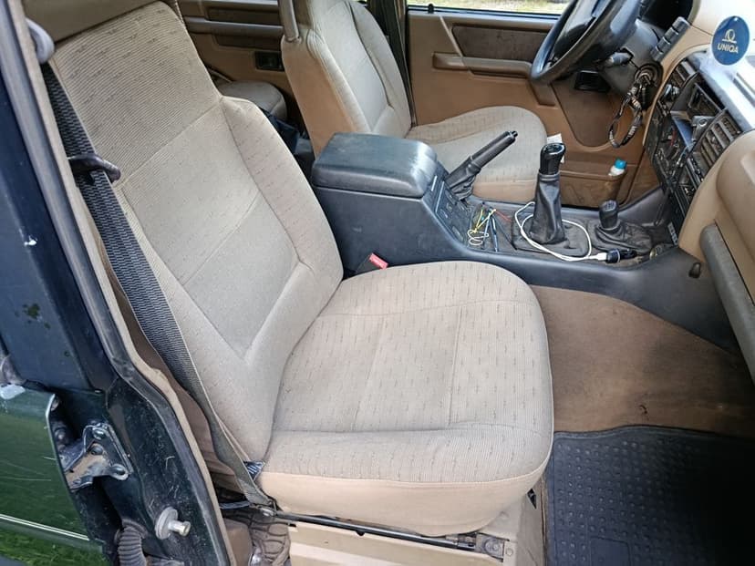 Land Rover Discovery x2 2.5turbo diesel