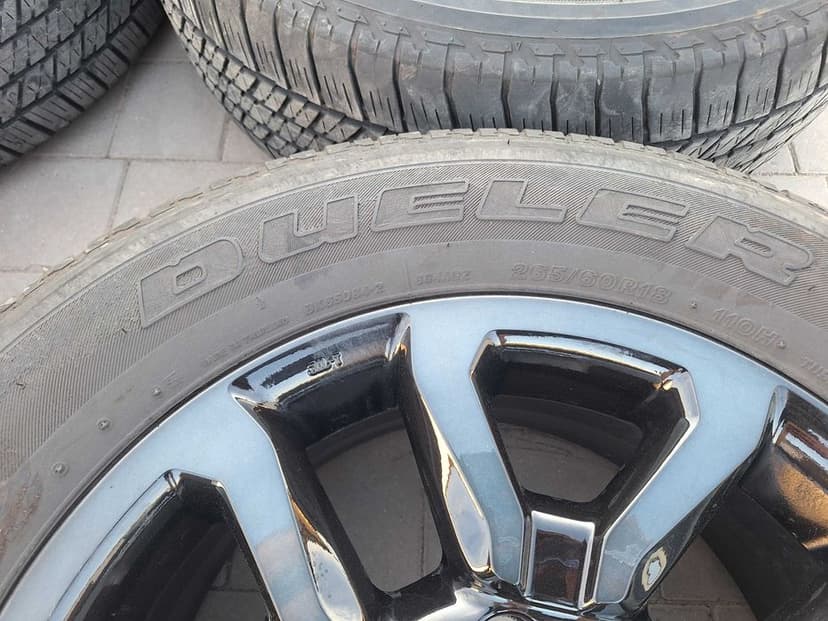 Felgi Aluminiowe Koła Opony 265/60 18" ET30 Toyota Hilux VIII Land Cruiser